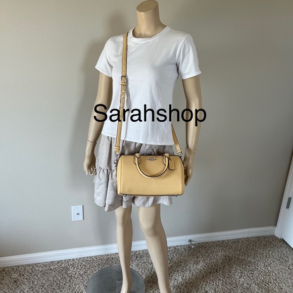 ✅Coach purse - Picture 7 of 13